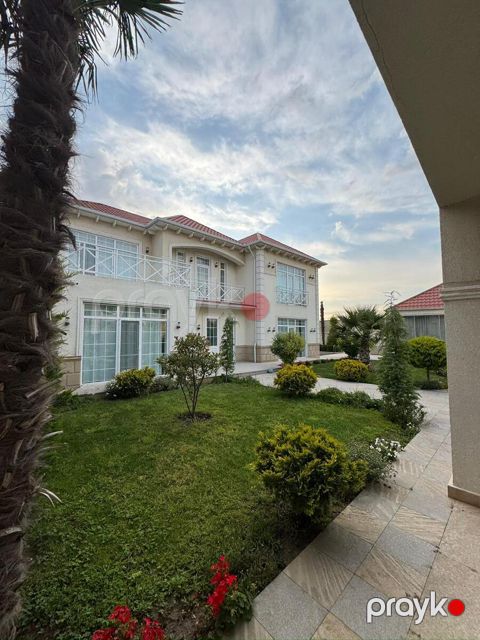 İcarəyə verilir 6 otaqlı həyət evi/bağ evi 360 m² — Bakı