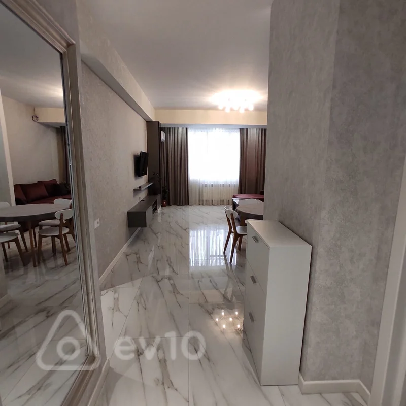 2 otaqlı mənzil, 70 m², Əbdülvahab Salamzadə küçəsi — kirayə — Mənzil, Bakı (4)