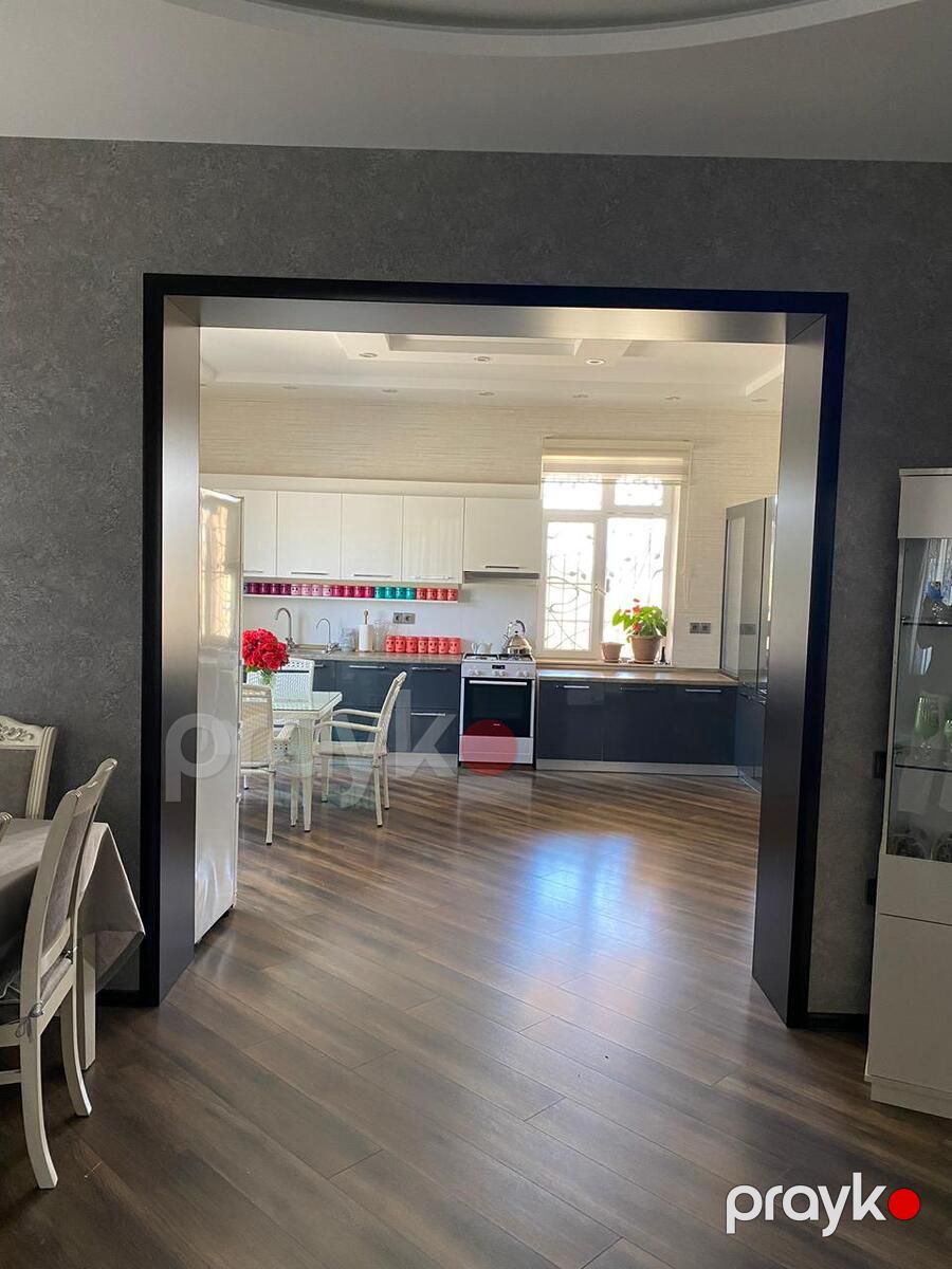 Satılır 5 otaqlı həyət evi/bağ evi 280 m² — Ev, villa, Bakı (8)