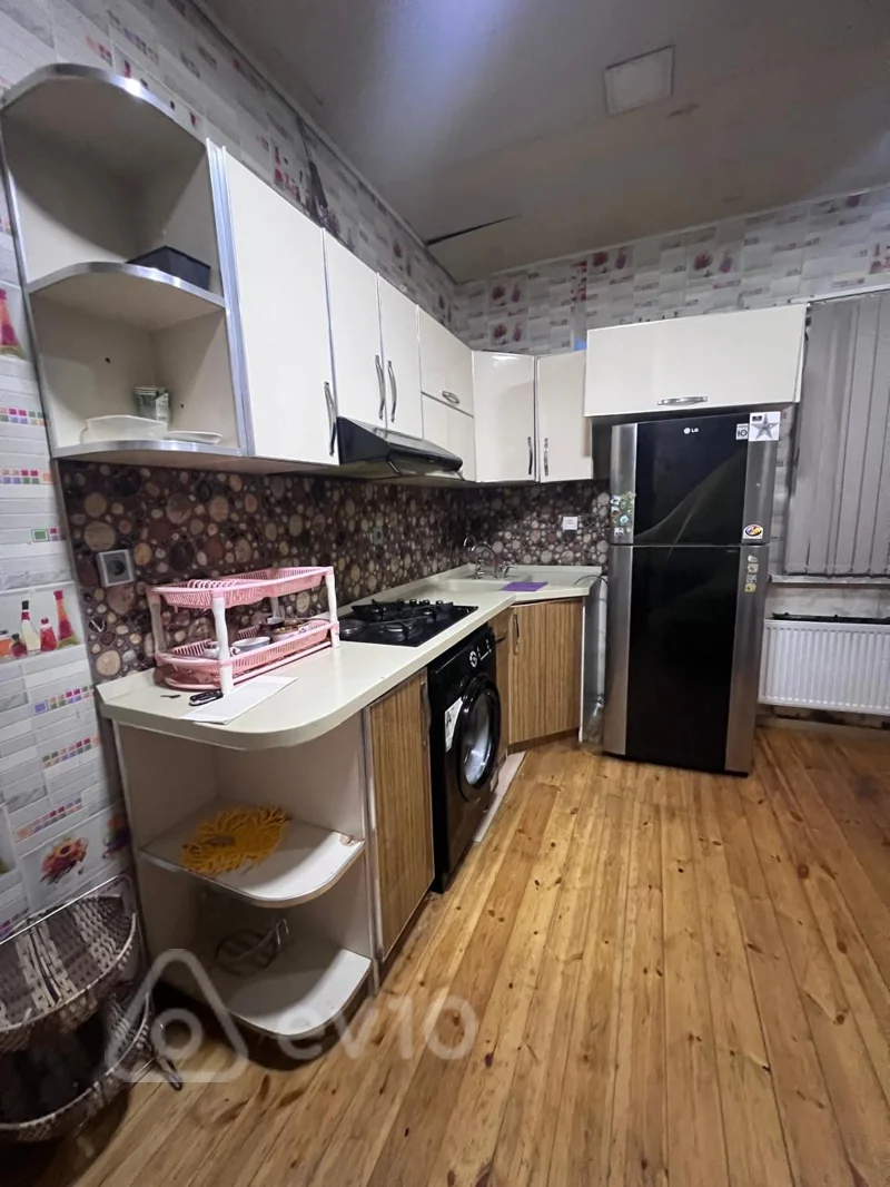 3 otaqlı həyət evi, 70 m², 8 Noyabr metrosu — kirayə — Ev, villa, Bakı (5)
