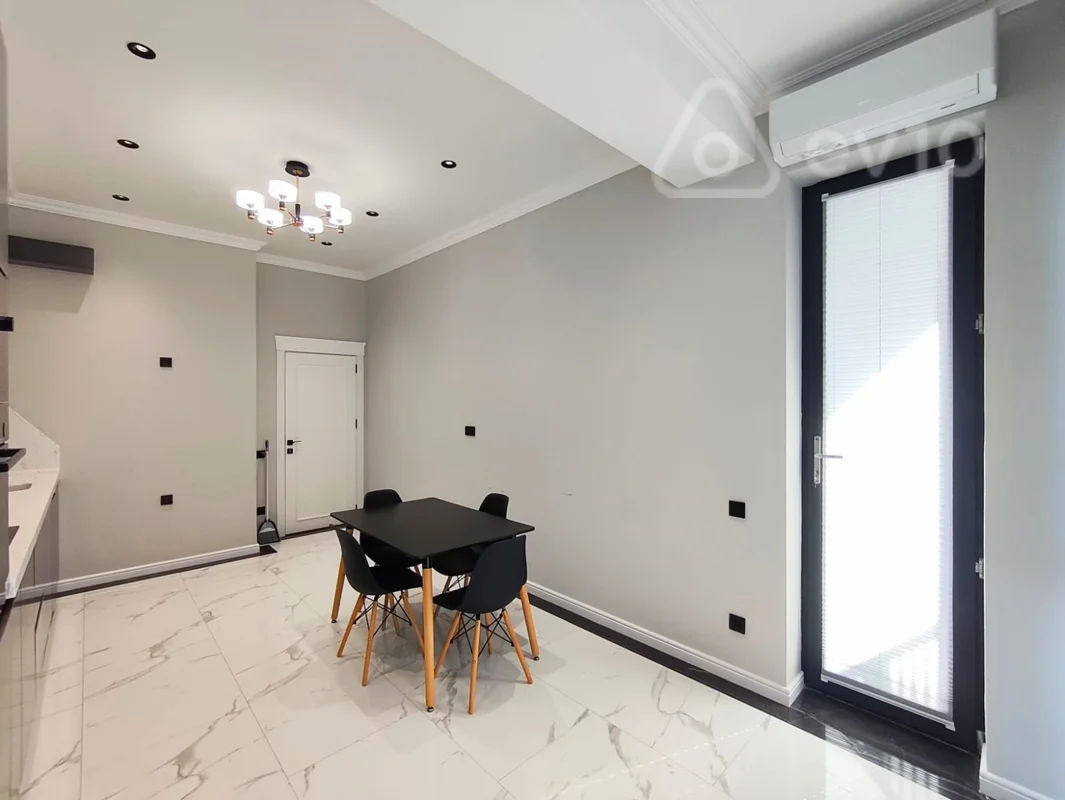 3 otaqlı mənzil, 146 m², Koroğlu metrosu, 5 saylı Asan Xidmət mərkəzi. — kirayə — Mənzil, Bakı (6)
