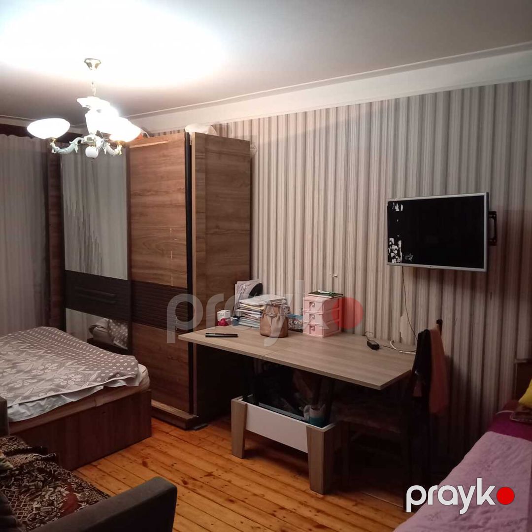 Satılır 3 otaqlı köhnə tikili 70 m² — Mənzil, Bakı (2)