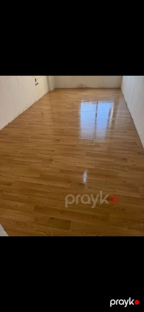 Laminat 120kv 3azn bir kv Nerimanov 4041 leli — Bakı