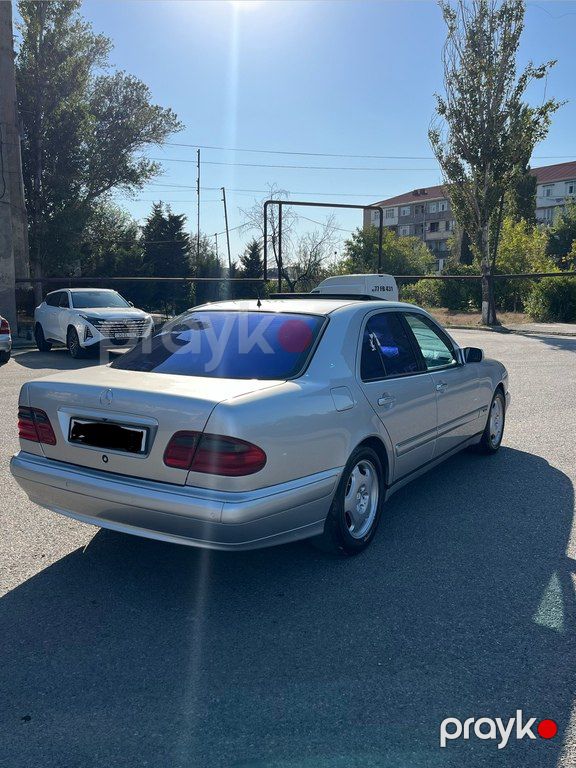 Mercedes E 240, 2.4 L, 1999 il, 300 000 km — Avtomobillər, Sumqayıt (6)