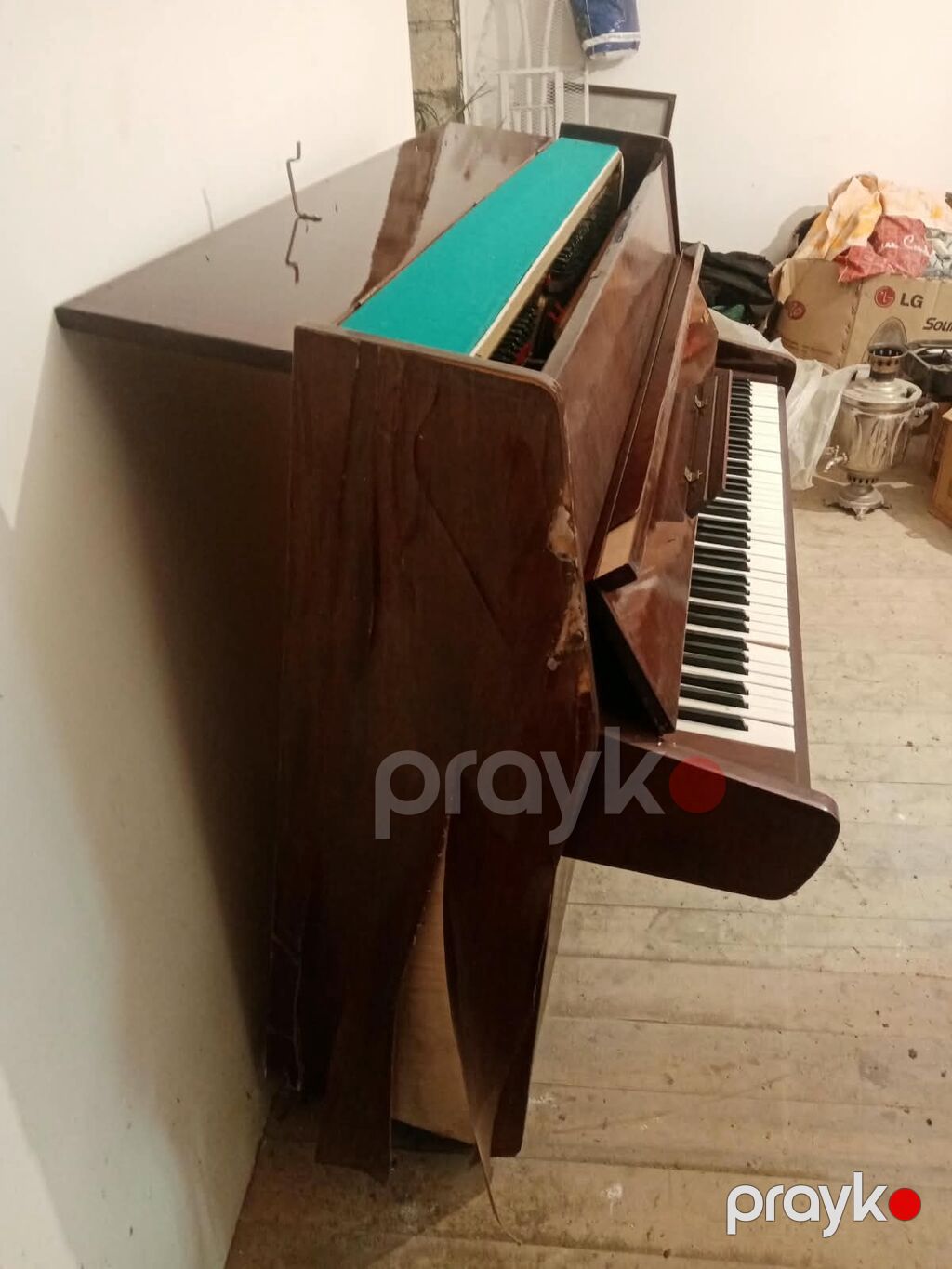 Upright piano – aqaq marka (korpusda loqo görünür) - Korpus: qəhvəyi — Pianino və digər klaviş alətləri, Digah (3)