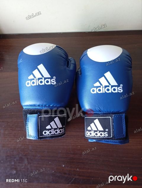 Orijinal Adidas uşaq boks əlcəkləri satılır. Ölçüsü 4 oz (4-6 yaş — Bakı