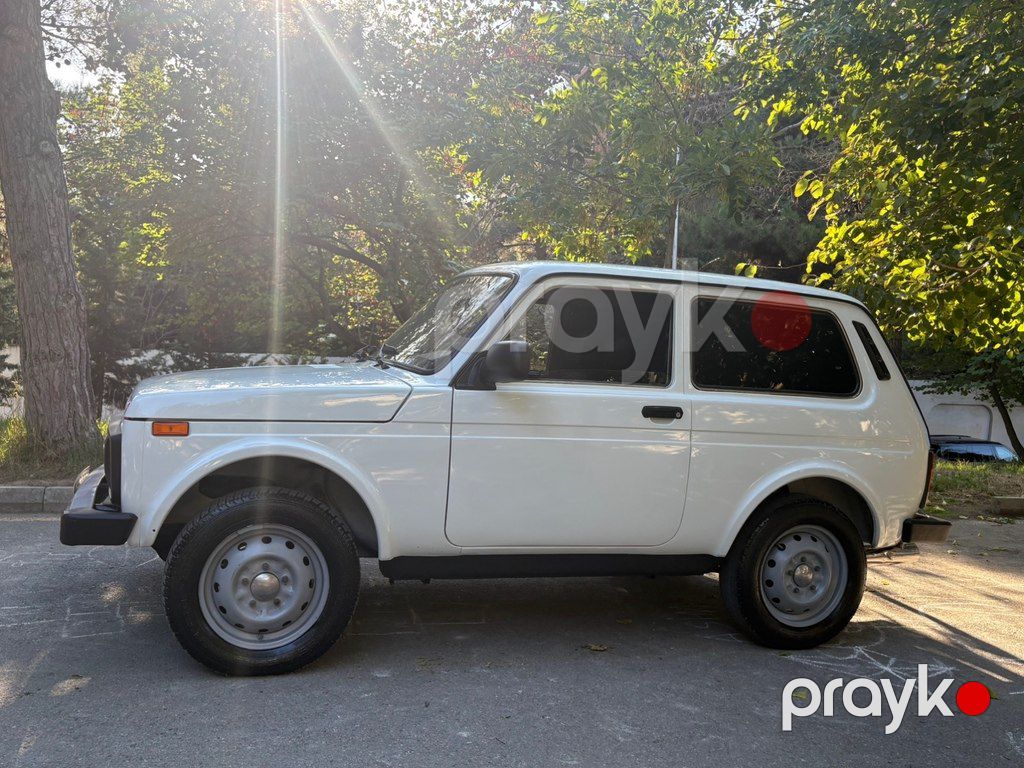 Lada (VAZ) Niva, 1.7 L, 2015 il, 24 000 km — Avtomobillər, Bakı (6)