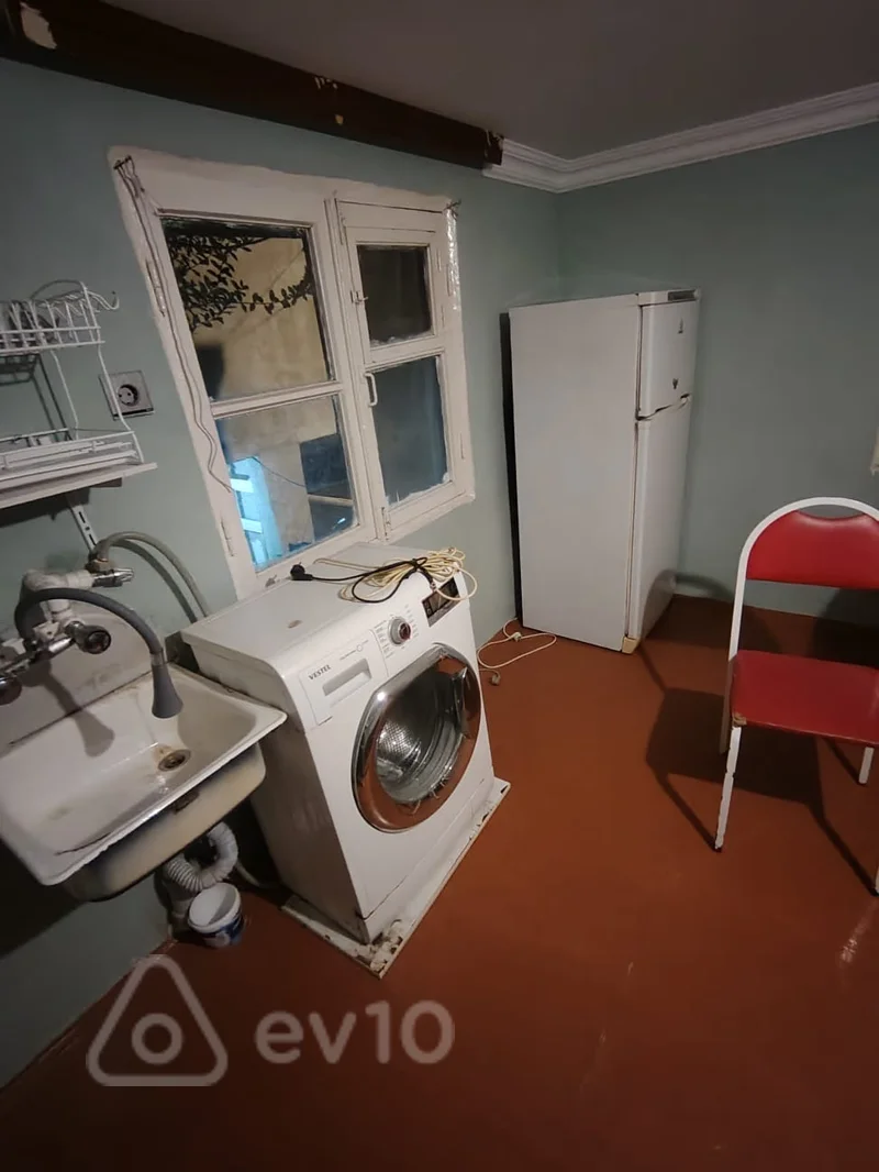 1 otaqlı həyət evi, 20 m², Azadlıq m — kirayə — Ev, villa, Bakı (5)