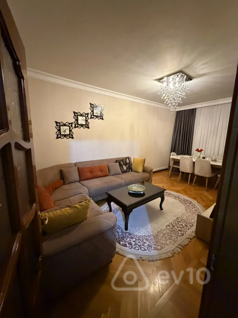 3 otaqlı mənzil, 80 m², Yasamal r., İnşaatçılar m., Məhəmməd Xiyabani küç — kirayə — Mənzil, Bakı (2)