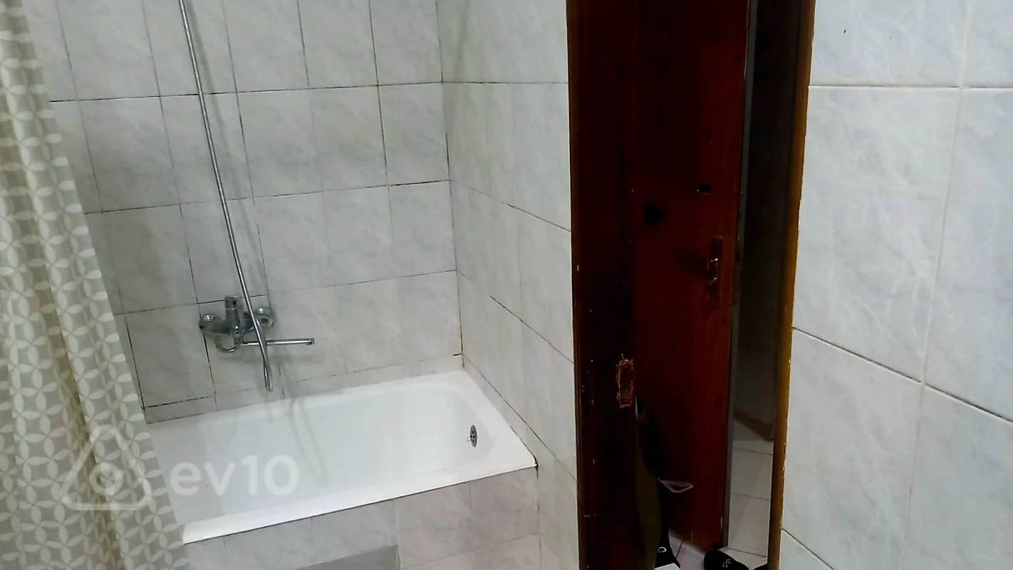 2 otaqlı mənzil, 70 m², Sergey Senyuşkin küçəsi — kirayə — Mənzil, Bakı (6)