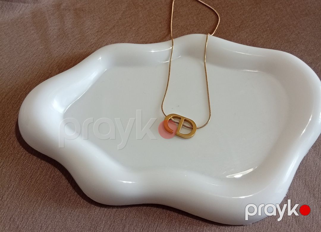Boyunbağı qadınlar üçün KM84 — Mallar, Bakı (2)