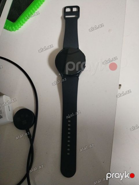 Samsung Galaxy Watch 6 44mm Samsung Galaxy Watch 6 44mm satılır — Bakı