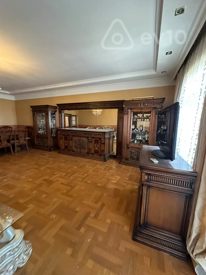3 otaqlı mənzil, 180 m², Abbasqulu Ağa Bakıxanov — kirayə — Mənzil, Bakı (5)