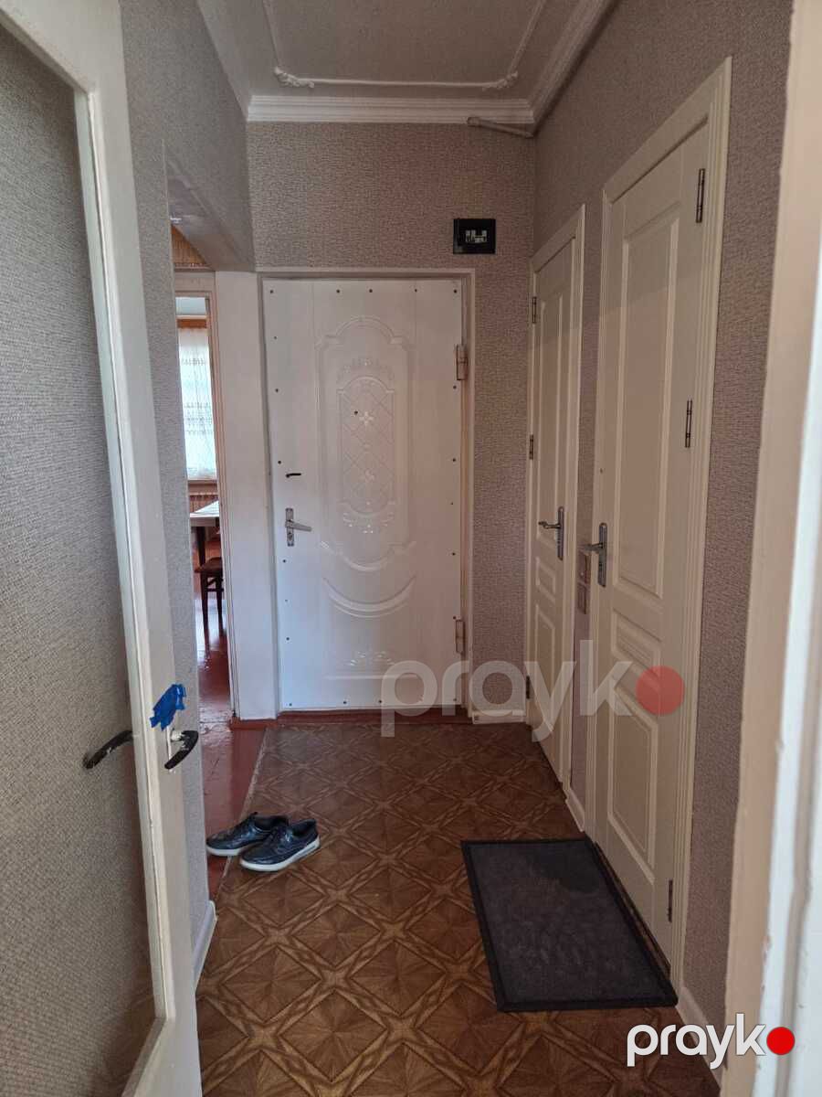 Satılır 2 otaqlı köhnə tikili 65 m² — Mənzil, Bakı (9)