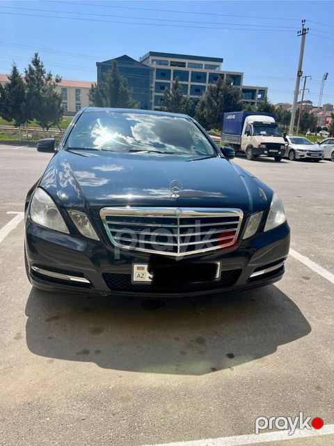 Mercedes E 250 4MATIC, 2.1 L, 2011 il, 297 000 km