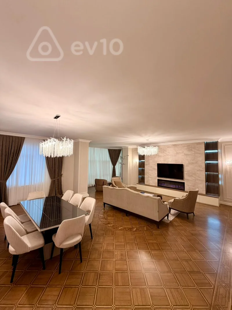 4 otaqlı mənzil, 235 m², 28may metrosunun yaxınlığı — kirayə — Mənzil, Bakı (2)