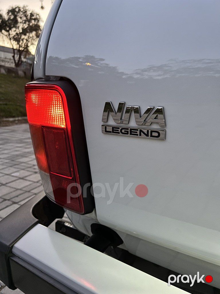 Lada (VAZ) Niva, 1.7 L, 2024 il, 39 000 km — Avtomobillər, Bakı (12)