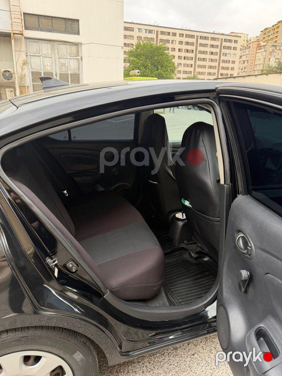 Nissan Versa, 1.6 L, 2014 il, 285 000 km — Avtomobillər, Bakı (7)