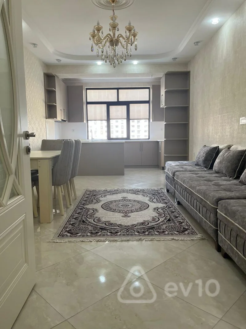 3 otaqlı mənzil, 105 m², Möhsün Sənani küçəsi — kirayə — Bakı