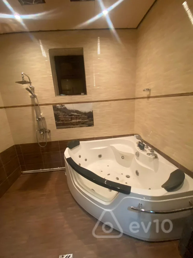 2 otaqlı mənzil, 70 m², Əsəd Əhmədov küçəsi — kirayə — Mənzil, Bakı (4)