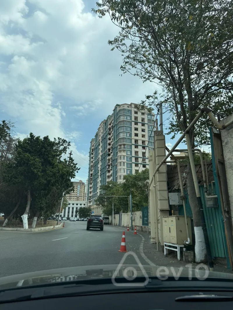 2 otaqlı mənzil, 70 m², Gənclik metrosu — kirayə — Mənzil, Bakı (2)