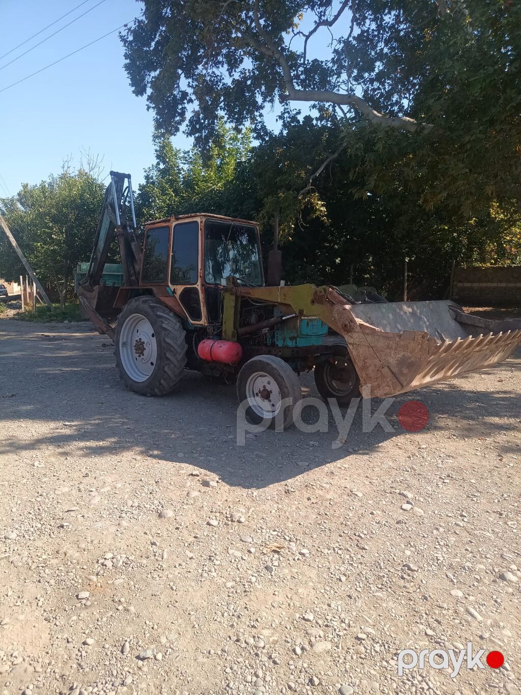 Ekskavator-yükləyici traktor - Ön hissədə iri yükləmə kovası, arxa — Ekskavatorlar, Samux (8)