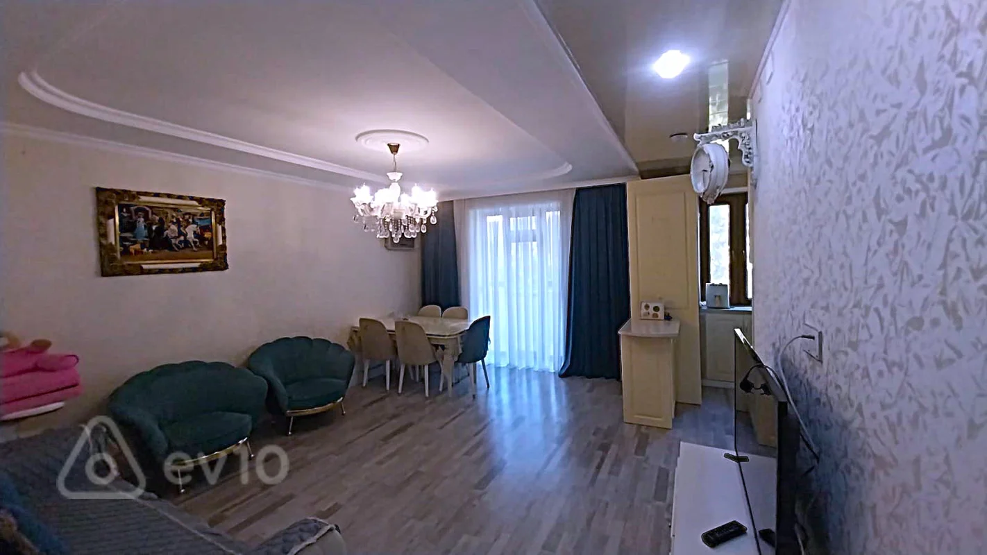 3 otaqlı mənzil, 85 m², Mikayıl Müşviq küç — Bakı