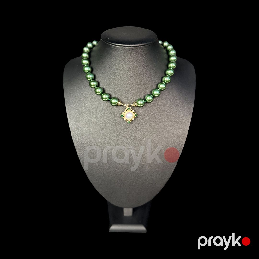 Qadın boyunbağı Chichak Khanim 9850 — Mallar, Bakı (3)