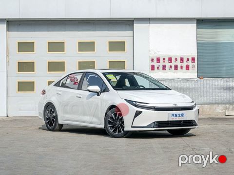 Toyota Corolla, 1.8 L, 0.75 kWh, 2026 il, yeni