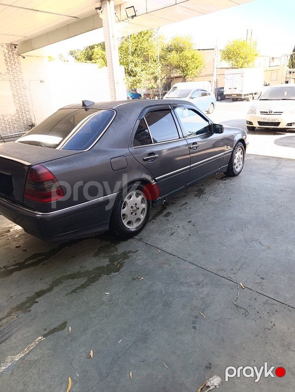 Mercedes C 200, 2.0 L, 1995 il, 600 000 km — Avtomobillər, Bakı (9)