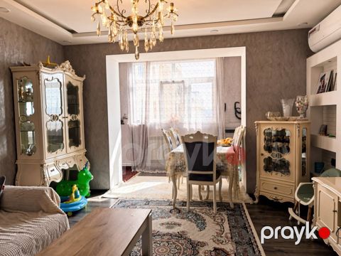 Satılır 2 otaqlı köhnə tikili 60 m² — Bakı