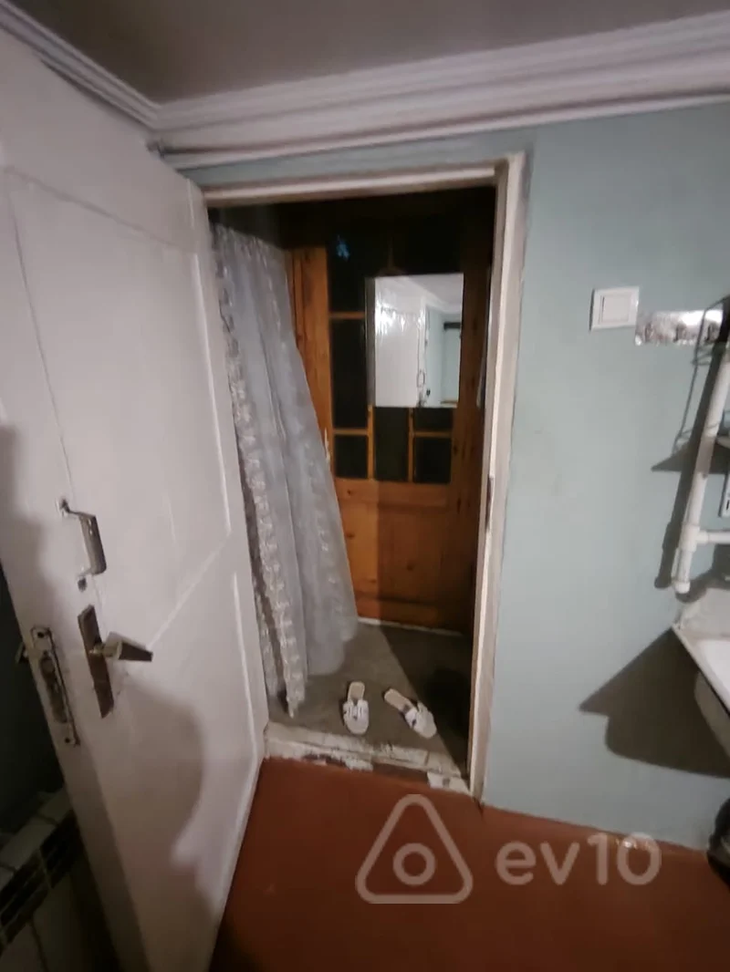 1 otaqlı həyət evi, 20 m², Azadlıq m — kirayə — Ev, villa, Bakı (6)