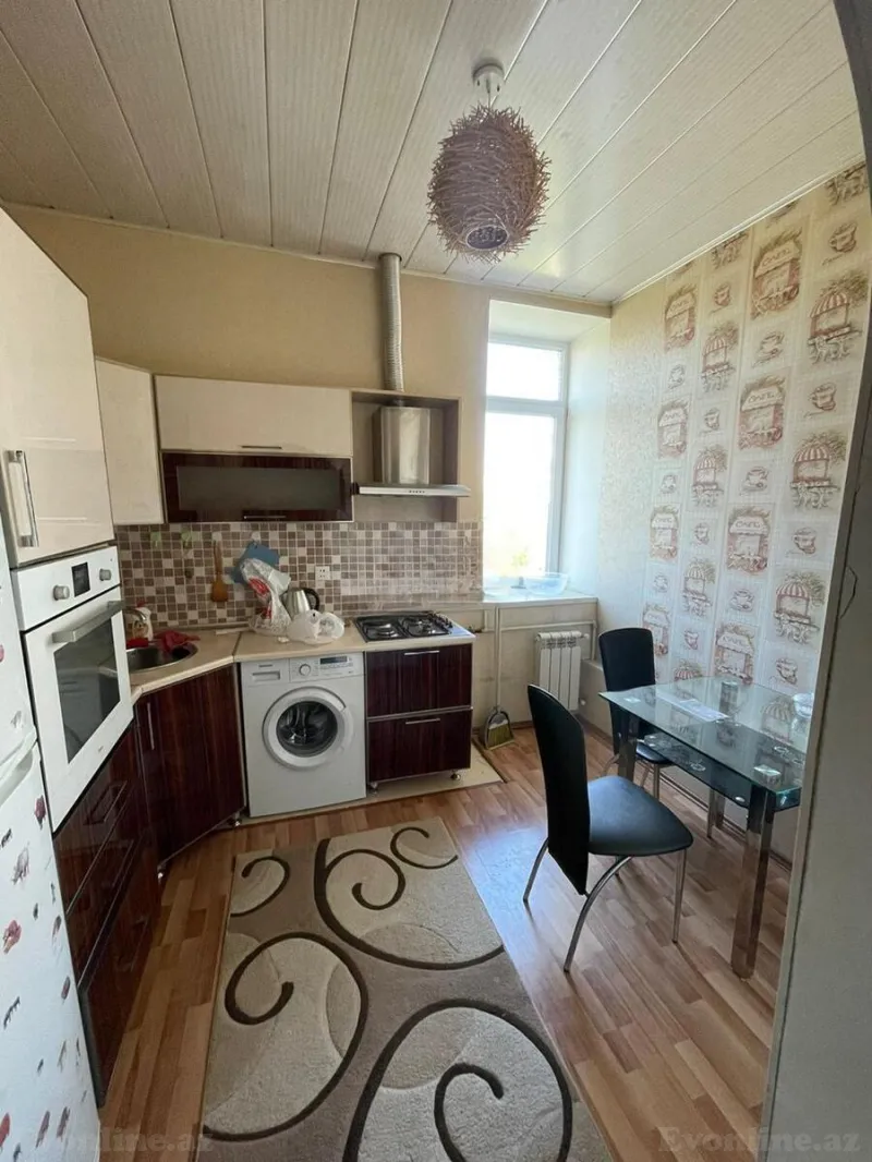Kirayə verilir 2 otaqlı Mənzil Köhnə tikili 70 m² Bakı, Nəsimi r — Mənzil, Bakı (4)