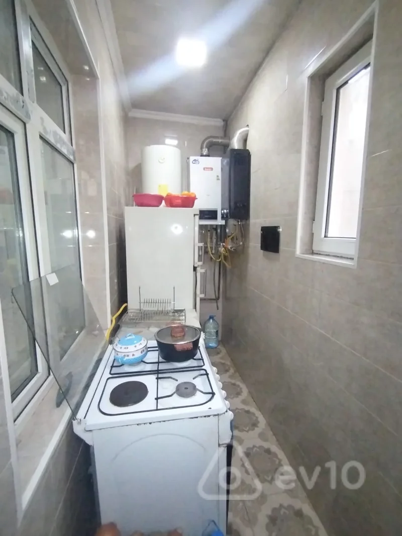 5 otaqlı həyət evi, 200 m², Məhəmməd Xiyabani küc — Ev, villa, Bakı (8)