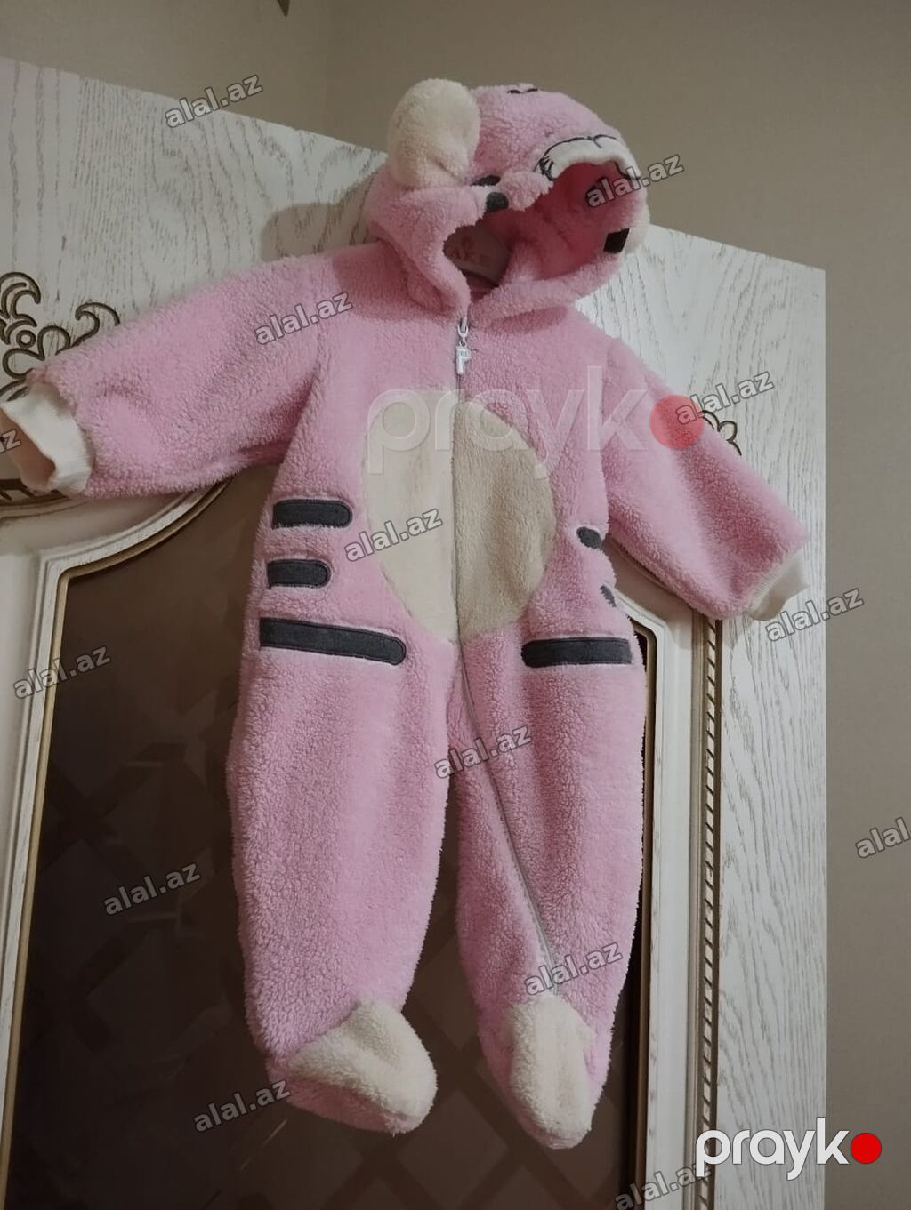 Kapişonka 1, 2 yaş — Mallar, Bakı (2)
