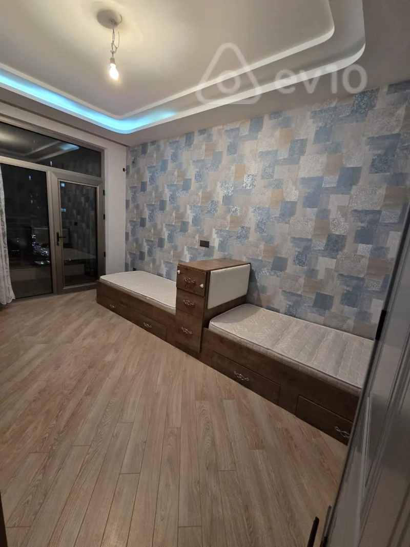 3 otaqlı mənzil, 100 m², 28 May m., Azərbaycan Dillər Universiteti Bakı şəhəri, Salatın Əsgərova küçəsi — kirayə — Mənzil, Bakı (5)