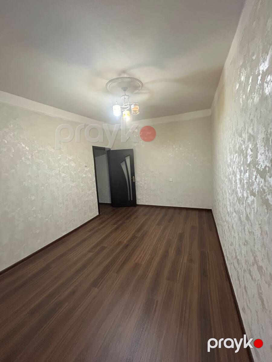 Satılır 1 otaqlı köhnə tikili 33 m² — Mənzil, Bakı (3)