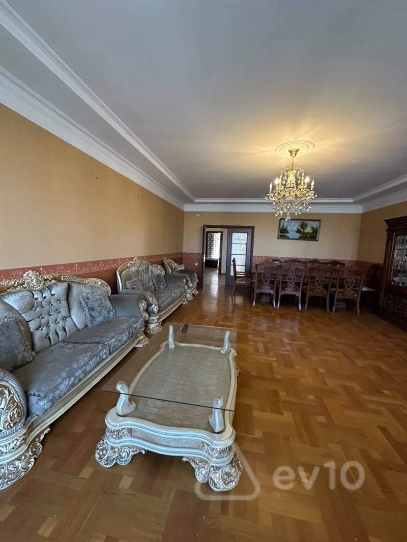 3 otaqlı mənzil, 180 m², Abbasqulu Ağa Bakıxanov — kirayə — Mənzil, Bakı (2)