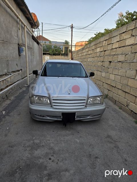 Mercedes C 240, 2.4 L, 2000 il, 450 000 km — Bakı