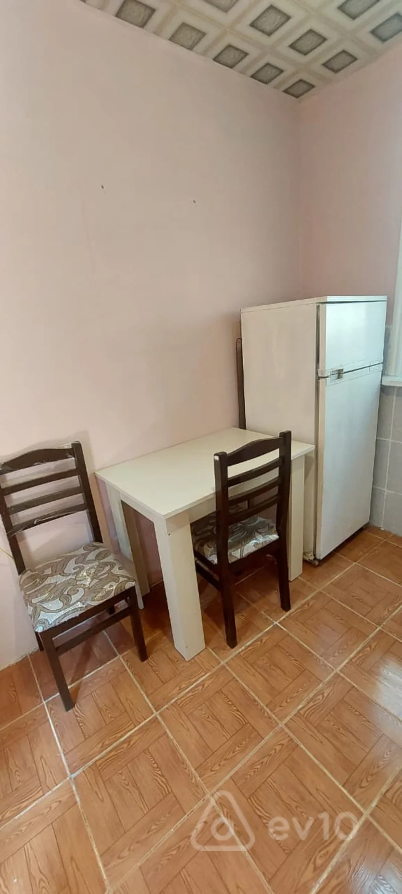 2 otaqlı həyət evi, 70 m², Yasamal rayonu Məhəmməd Xiyabani küçəsi — kirayə — Ev, villa, Bakı (7)