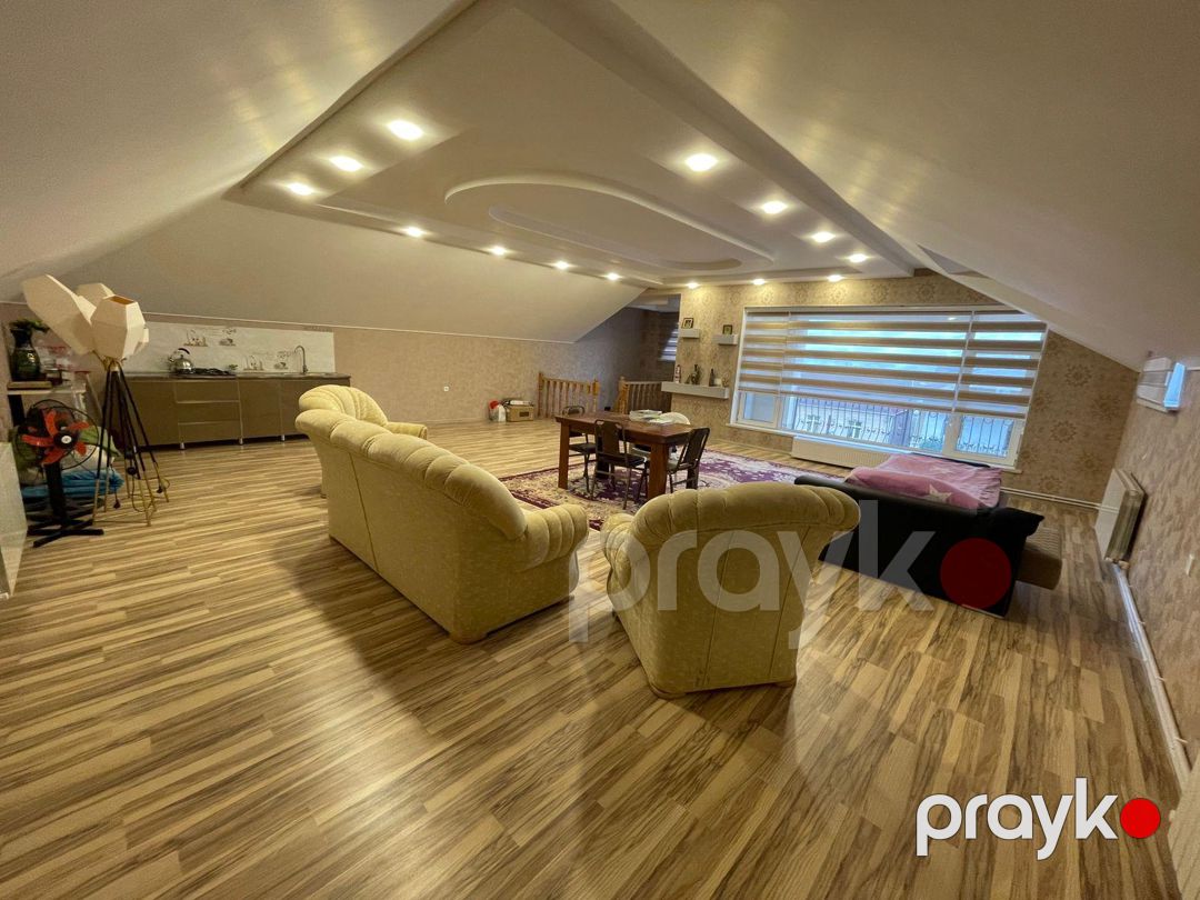 5 otaqlı townhouse, 300 m², Nargilə Dairəsi — Ev, villa, Bakı (12)