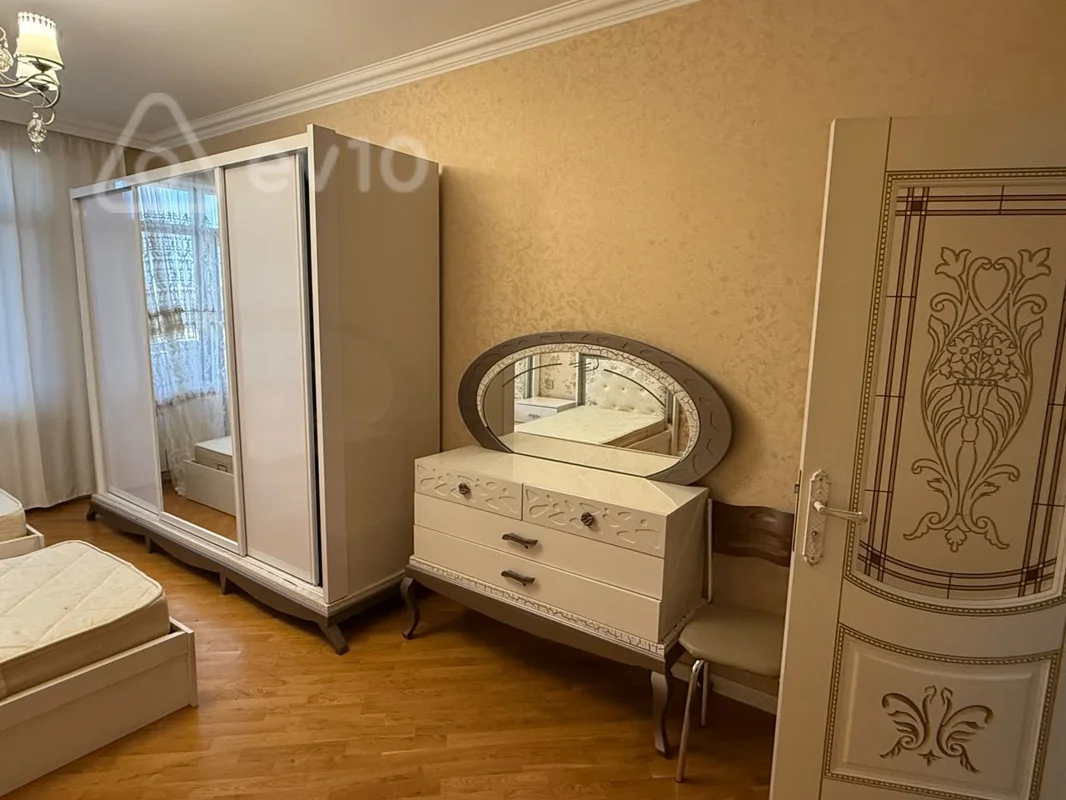 3 otaqlı mənzil, 110 m², mehemmed hadi kucesi — kirayə — Mənzil, Bakı (9)
