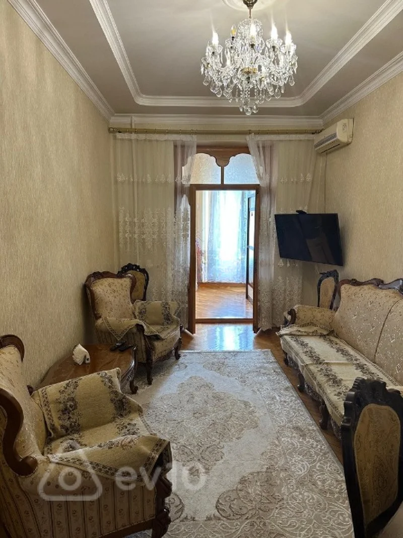 3 otaqlı mənzil, 75 m², Mustafa Topçubaşov küçəsi — Bakı