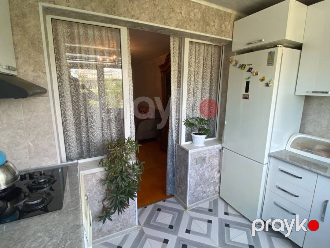 Satılır 4 otaqlı köhnə tikili 72 m² — Mənzil, Bakı (10)