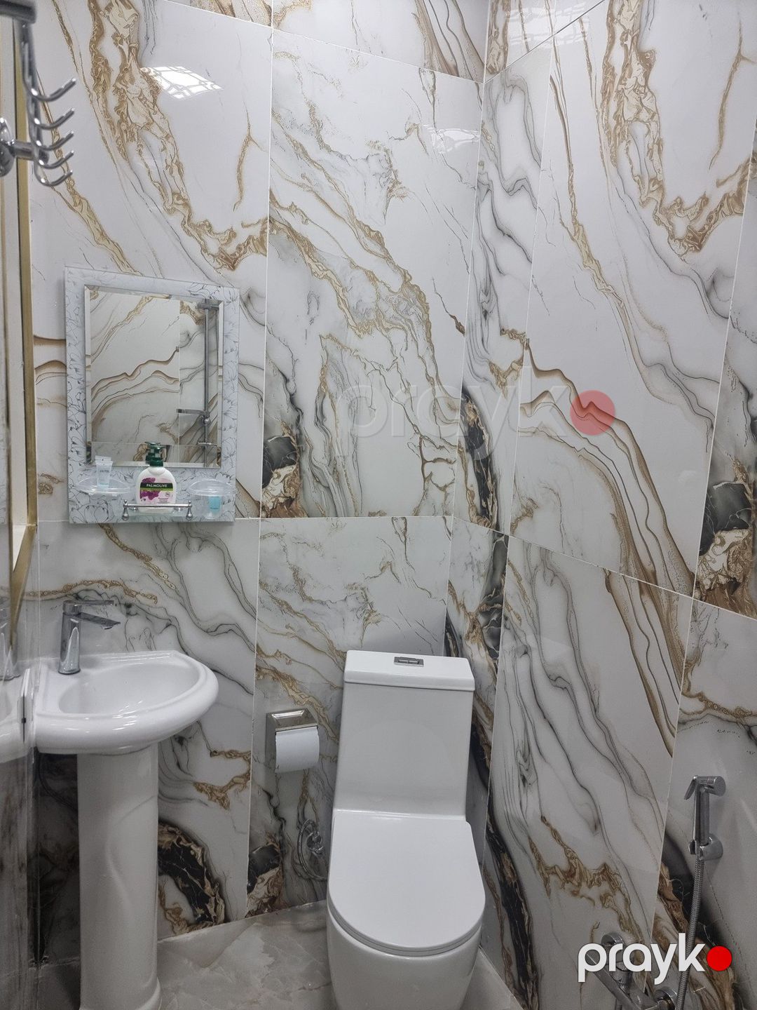 İcarəyə verilir 2 otaqlı köhnə tikili 65 m² — Mənzil, Bakı (7)