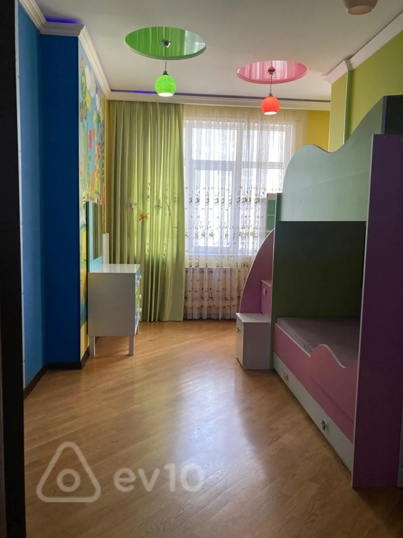 4 otaqlı mənzil, 150 m², Eliyar Eliyev — kirayə — Mənzil, Bakı (6)