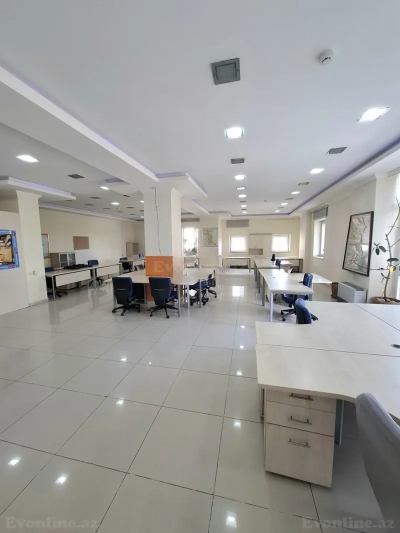 Kirayə verilir Ofis 300 m² Bakı, Nəsimi r., 20 Yanvar m — Eldar