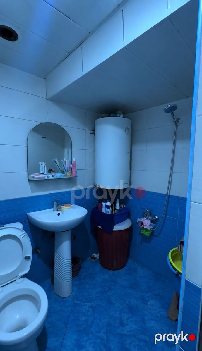 Satılır 2 otaqlı köhnə tikili 55 m² — Mənzil, Bakı (3)