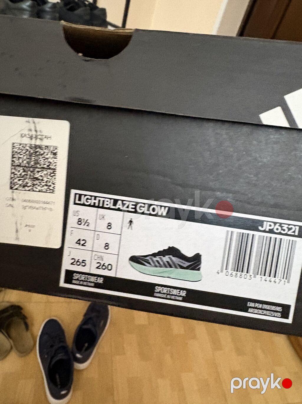 Satilir original adidas firmasinin krossovkasi veziyyeti yaxsidi Hec — Krossovkalar, Bakı (2)
