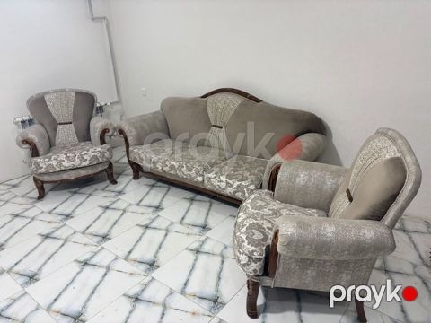 370azn divan kreslo desti problemsiz İstehsal Turkiye .Unvan H.Aslanov — Bakı